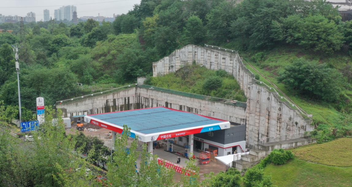 加氢站俯视图 中国石化销售股份有限公司重庆石油公司供图.jpg