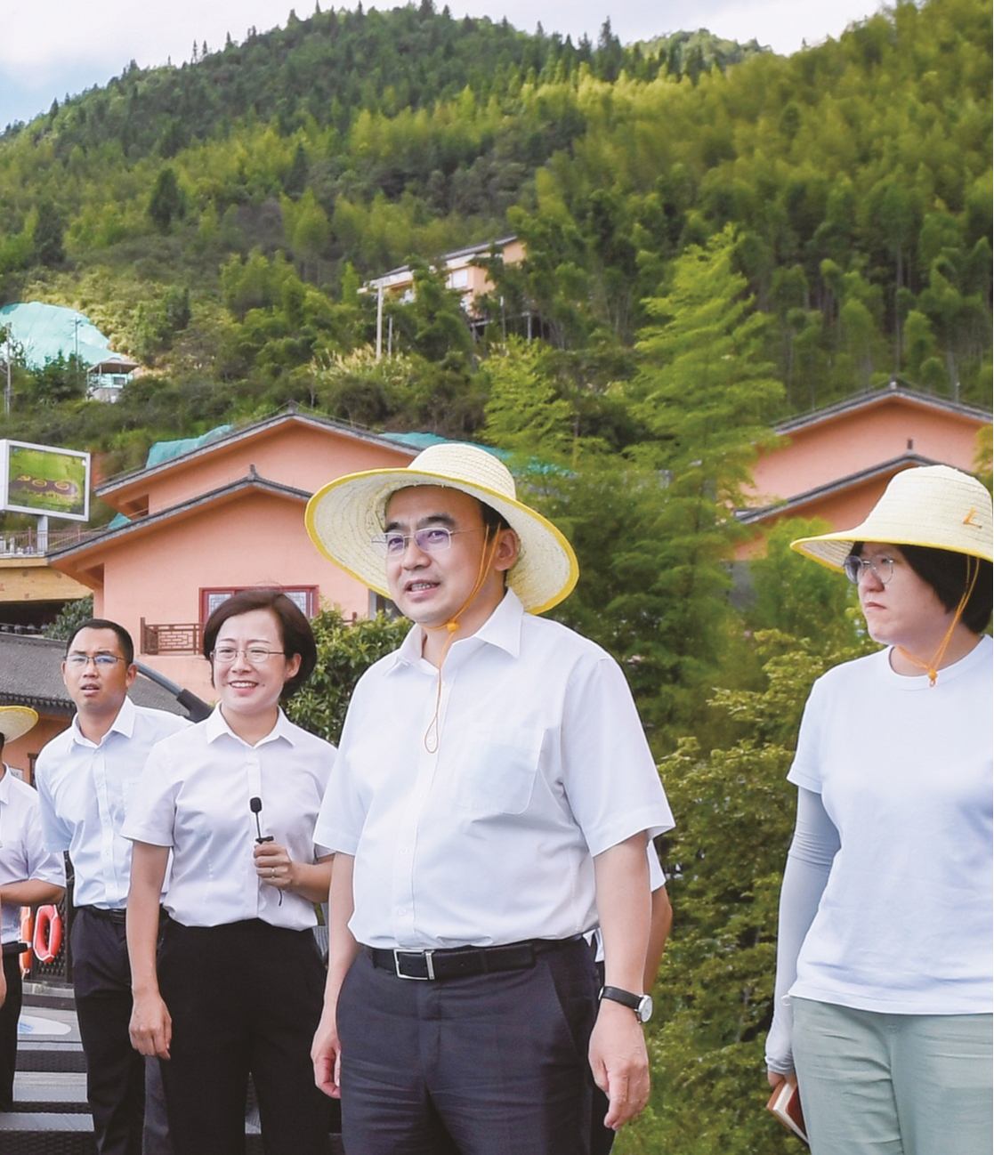 江西省厅党组书记 、厅长徐延彬：做好山水文章 唱响生态品牌