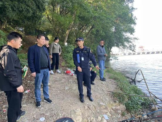 富春江镇饮用水源保护区开展联合巡查行动 查处5起非法钓鱼案件