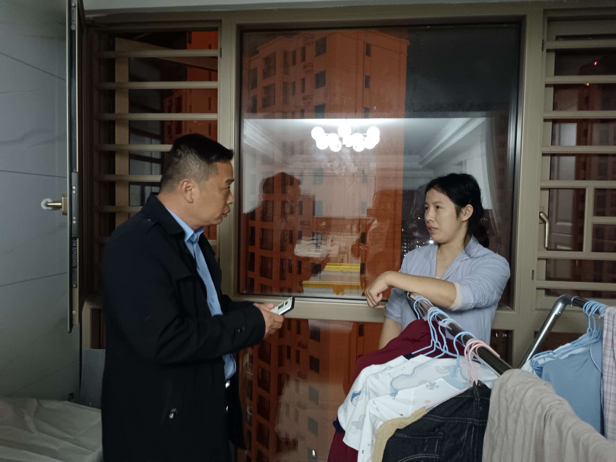 团风县处理信访投诉   夜间突击检查