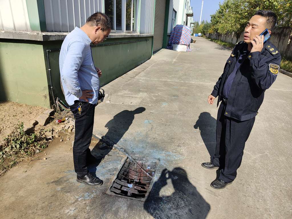 湖北团风县：无人机空中执法 环境违法无所遁形