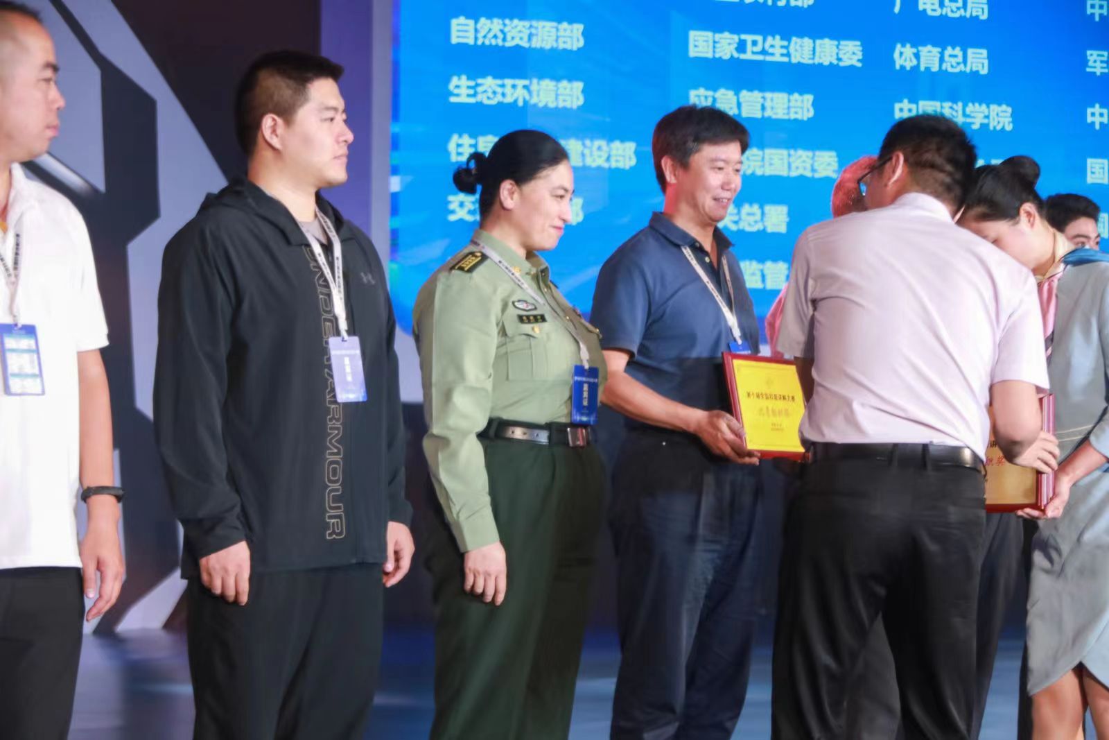 ccf3677dc14aed96c34ecebac1b155f.jpg