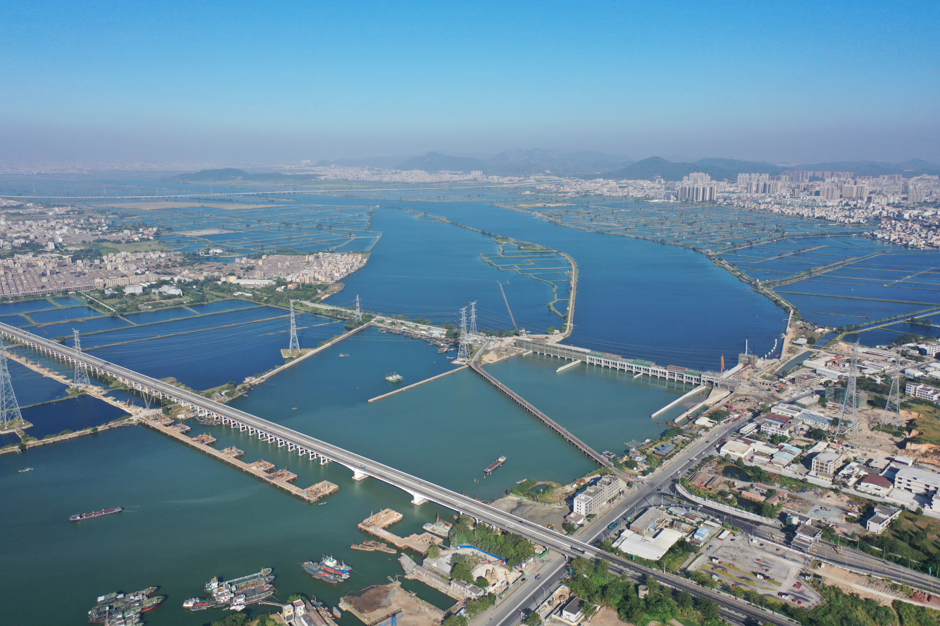 汕头练江:治水显成效,龙舟竞渡忙