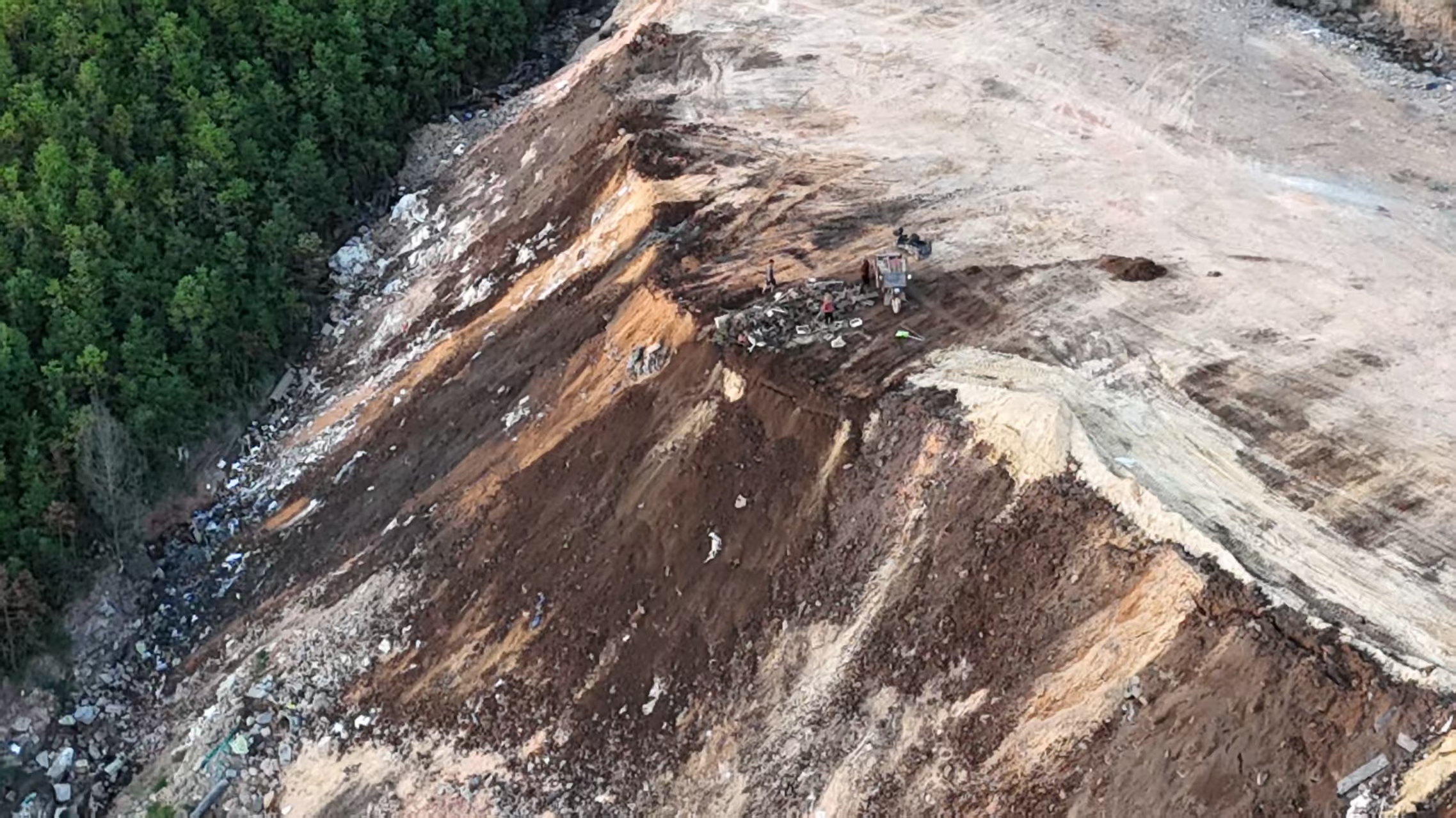 ��������������Ʒ�г�·����ҵ���л�·